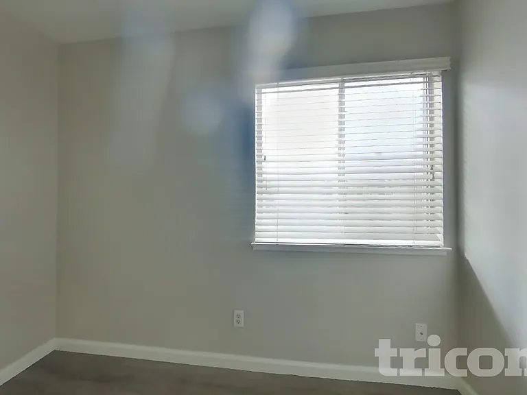 1436 Northwood Dr — Photo 11
