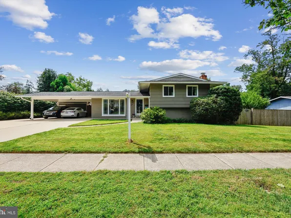 4702 Kemper St, Rockville, MD 20853