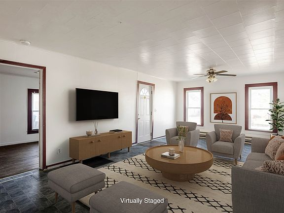 3rd image of 616 3rd St