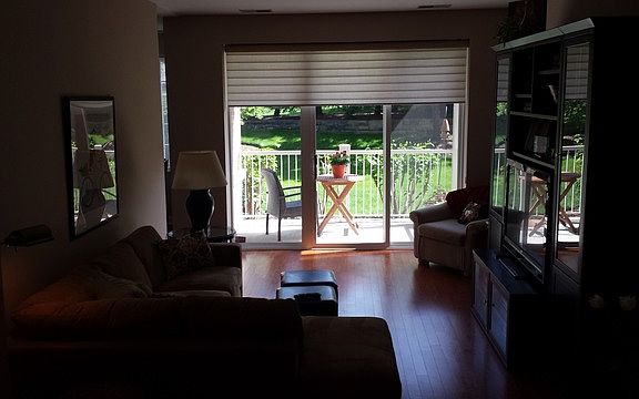 5th image of 2660 Summit Dr Unit 106