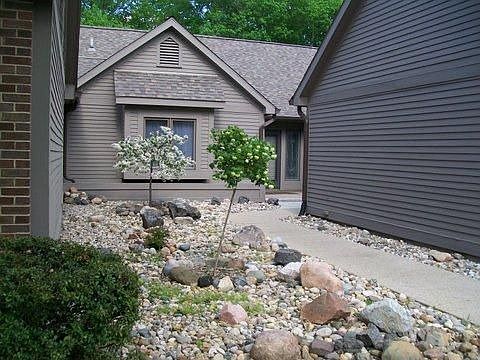 1st image of 4602 Cottonwood Dr