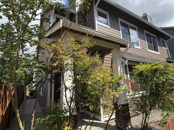 14522 15th Avenue W #B, Lynnwood, WA 98087