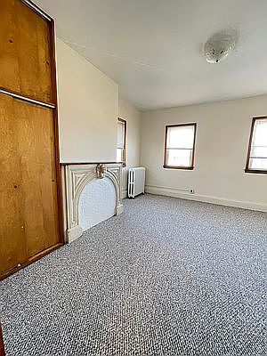 4th image of 180 Jewett Ave #3