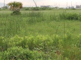 1196 4th St, Gilchrist, TX 77617