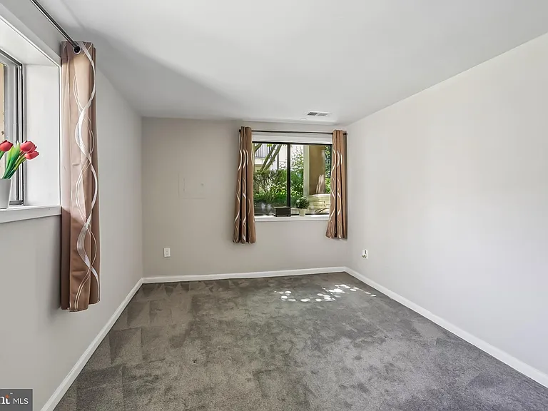 9705 Hellingly Pl #62 — Photo 14