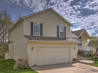 7415 N Liberty St, Kansas City, MO 64118