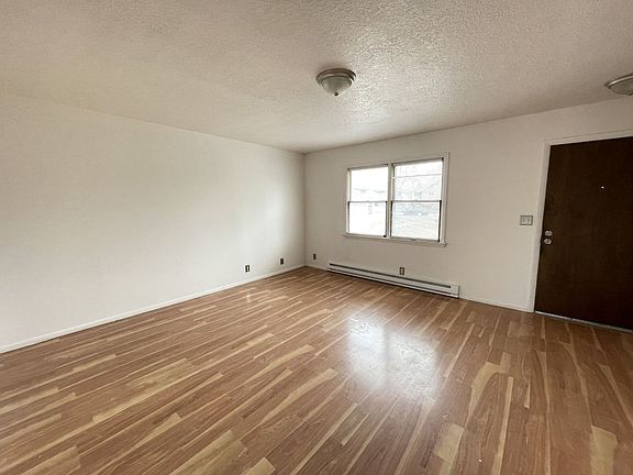 3rd image of 1451 Sage Ave APT B