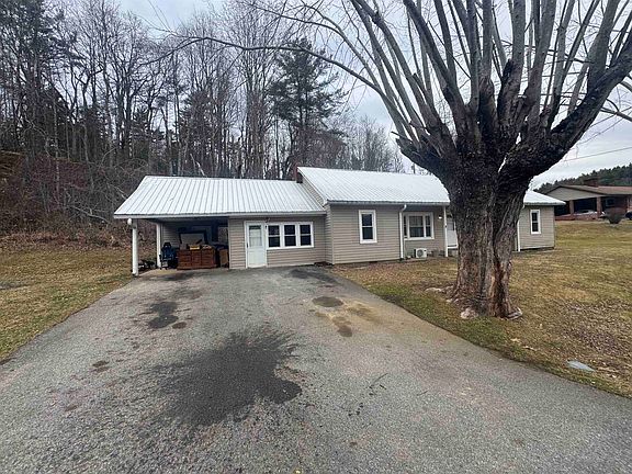 2nd image of 5216 Peaks Mountain Rd