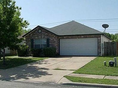 2nd image of 1902 Matagorda Dr