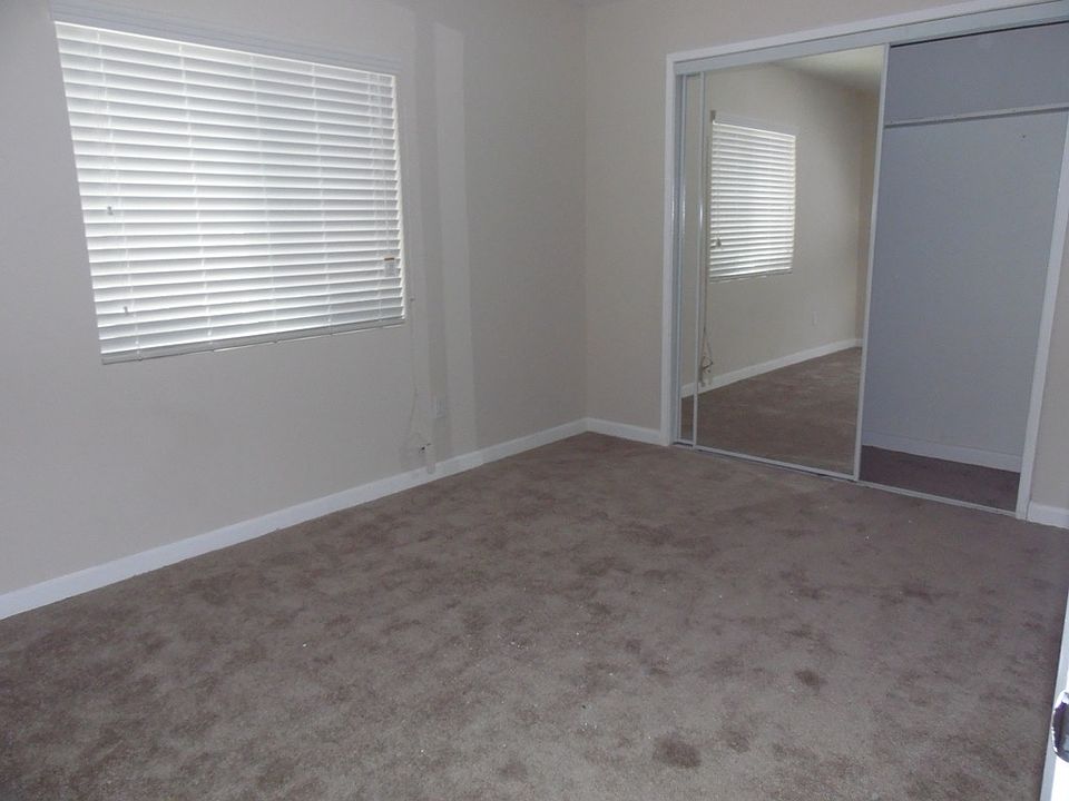 2nd image of 1234 W 92nd St APT 1