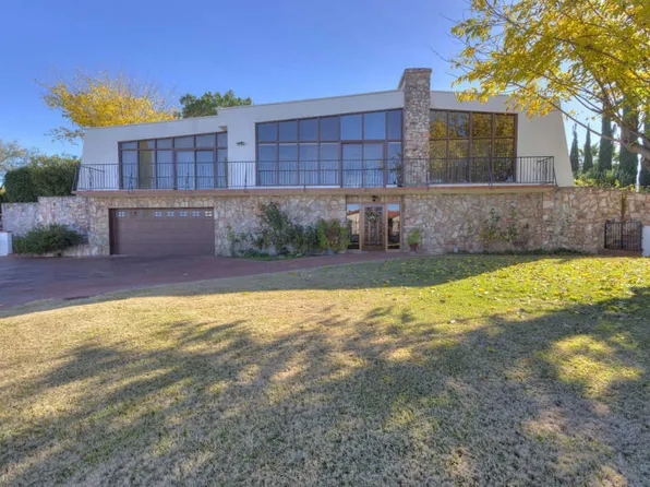 1639 W Fairway Dr, Nogales, AZ 85621