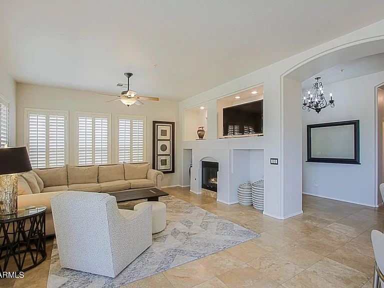 9616 E Chuckwagon Ln — Photo 15