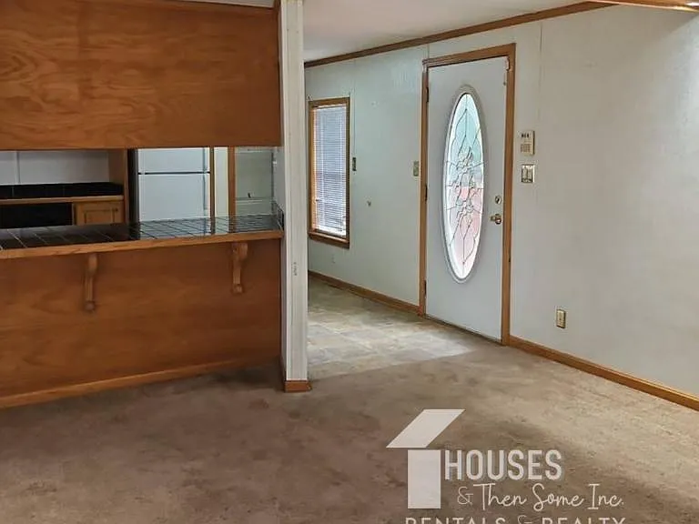 102 Nemo Ln — Photo 3