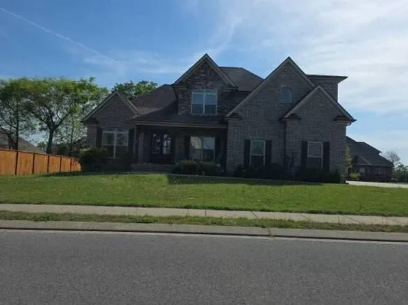 2618 Ritz Ln, Murfreesboro, TN 37130