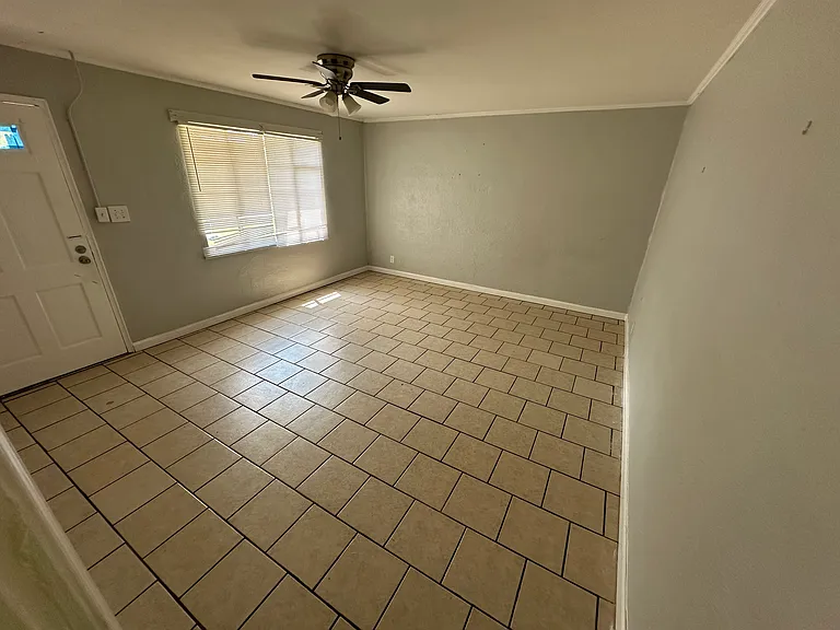 1327 Williamson Rd #1327 — Photo 8