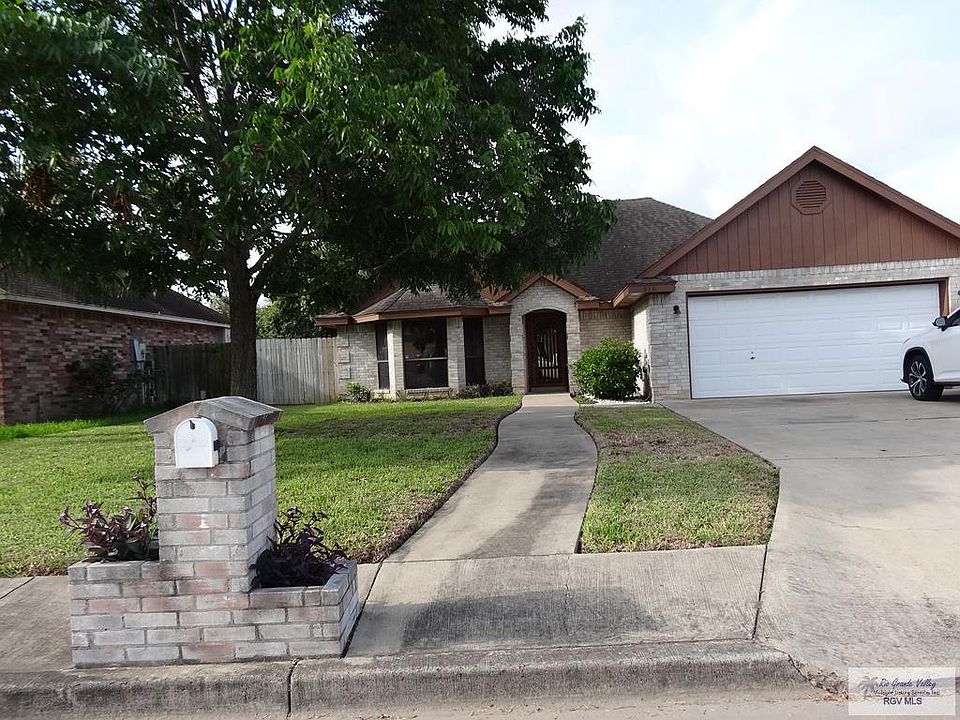 1st image of 916 Paso Del Rio Dr