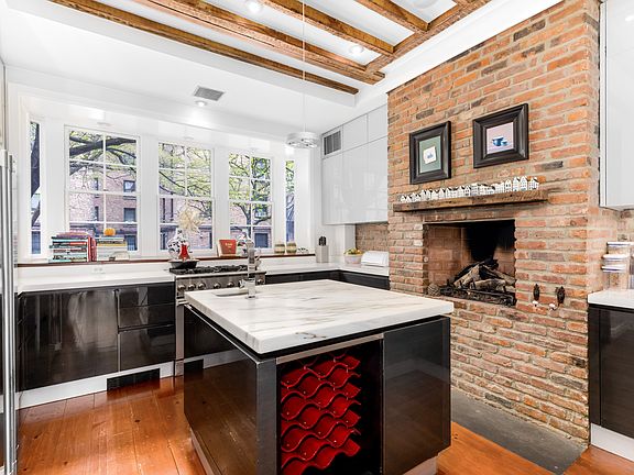 3rd image of 308 W 19th St #1