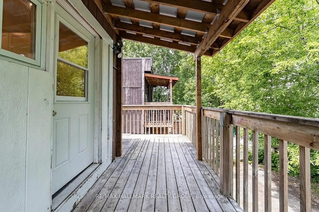 2 bed, $2,400 — Photo 1
