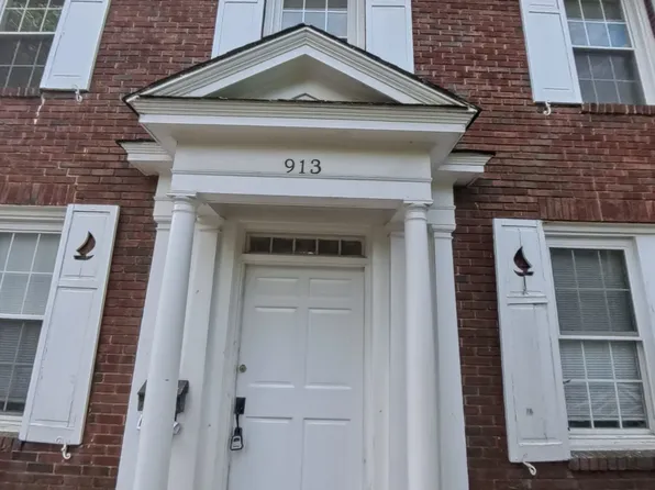 913 Dacian Ave, Durham, NC 27701