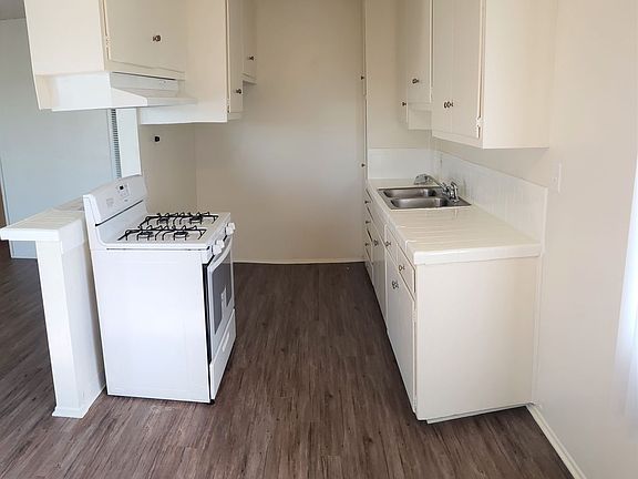 3rd image of 7001 Orange Ave APT G