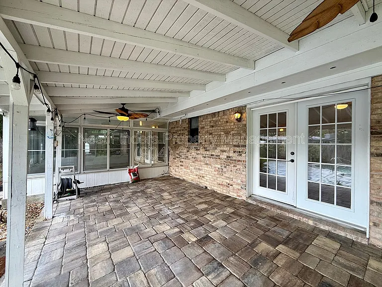 7007 Holiday Hill Ct — Photo 26