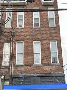 62 Avenue U, Brooklyn, NY, 11223