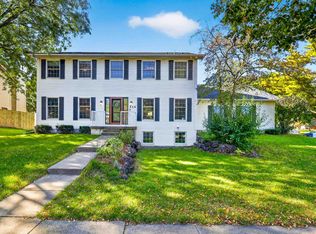 214 N High Point Rd, Madison, WI 53717