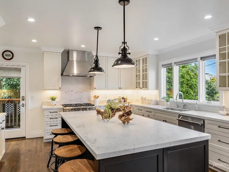 325 Moncada Way — Photo 15