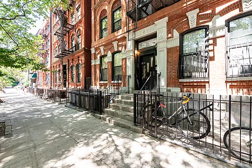 53 Clifton Pl #4D Photo 1