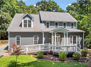 100 Eagle Rock Ct, Chapel Hill, NC 27516