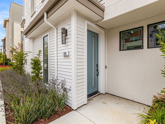 3rd image of 3020 Boyter Pl Unit 105