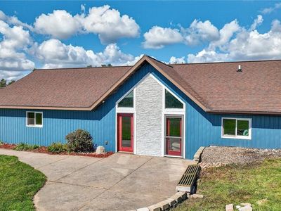 825 10th Avenue, Barron, WI, 54812