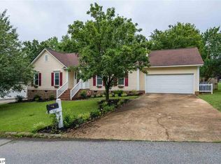 301 Two Gait Ln, Simpsonville, SC 29680