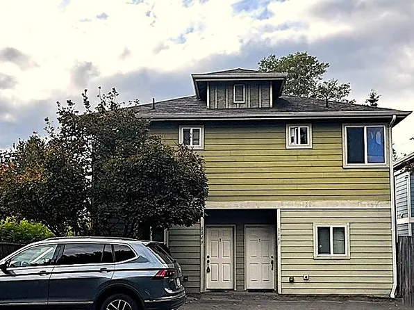 8849B 9th Ave SW #B, Seattle, WA 98106