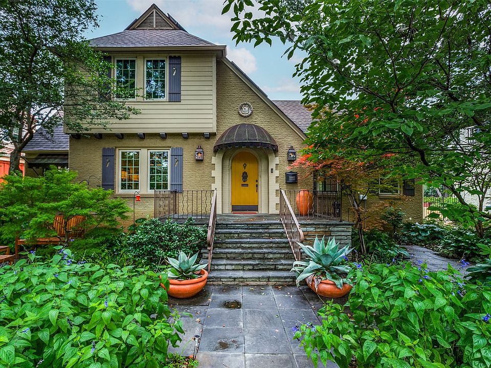 1st image of 1211 N Winnetka Ave