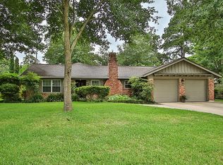 10223 Shadow Wood Dr, Houston, TX 77043