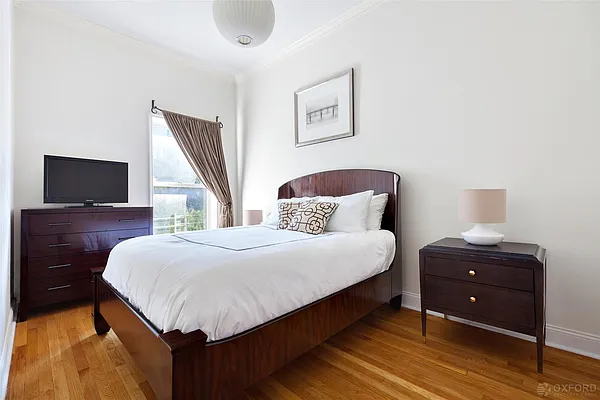 Rented by Oxford Property Group | media 44