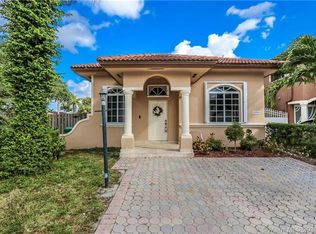 15381 SW 40th Ter, Miami, FL 33185