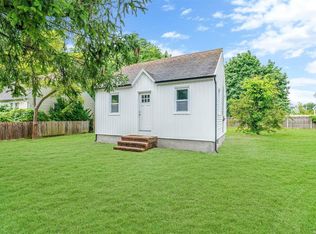 197 N Arizona Rd, West Babylon, NY 11704