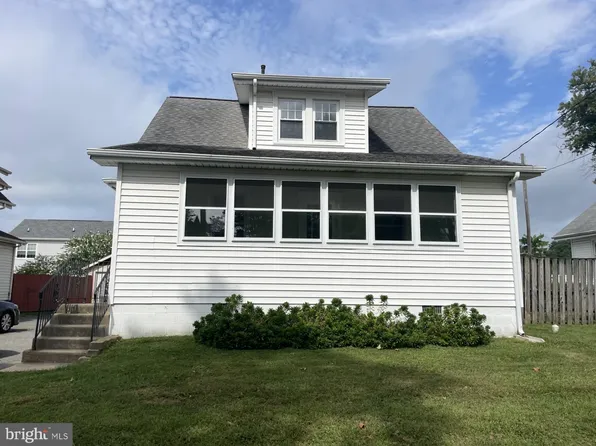 4 Oakmont Ave, Wilmington, DE 19804