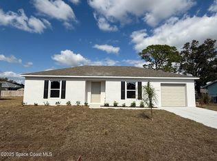 251 Hilliard Rd NW, Palm Bay, FL 32907