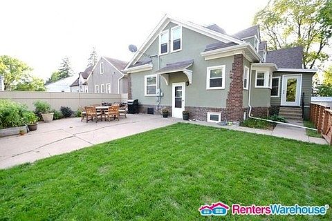 4th image of 1946 Xerxes Ave N