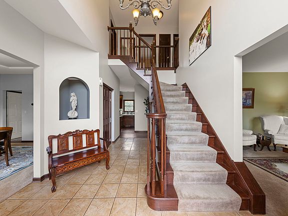 4th image of 16410 Hidden River Cir