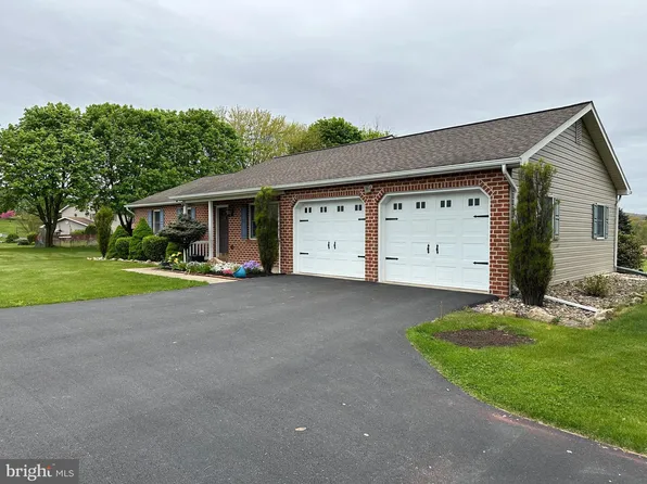 414 N Barley Dr, Duncannon, PA 17020