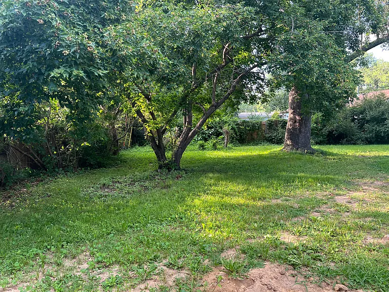 706 Whiting Ave — Photo 20
