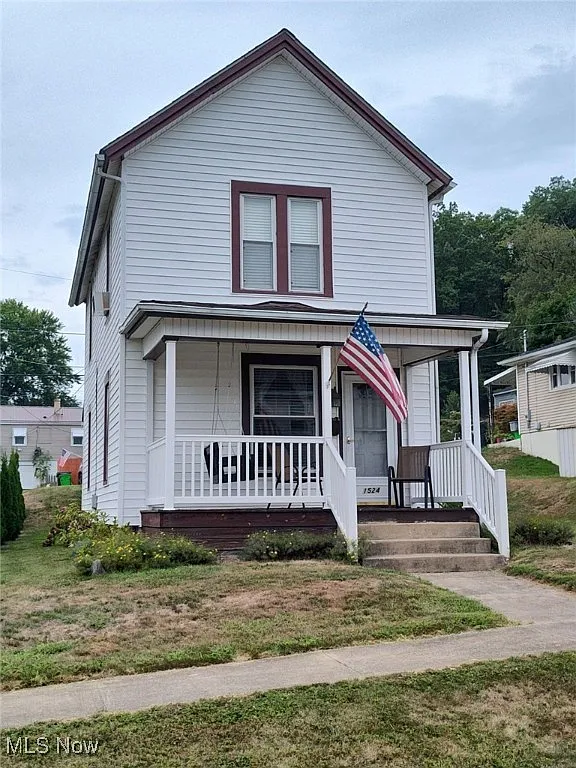 1524 Orchard St photo 1