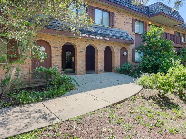 8000 Woodglen Ln APT 101, Downers Grove, IL 60516