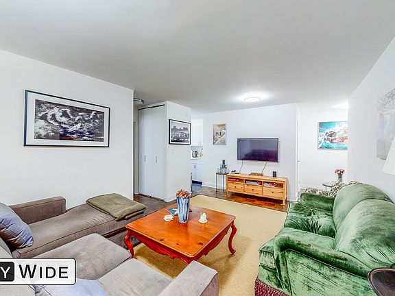 2nd image of 96 5th Ave APT 6M