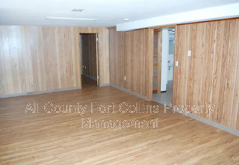 1516 Brentwood Dr — Photo 9