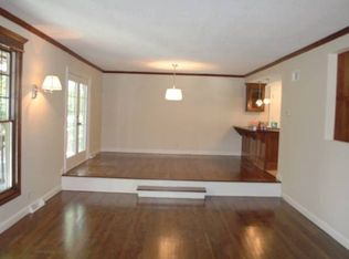10312 Ensley Ln, Leawood, KS 66206